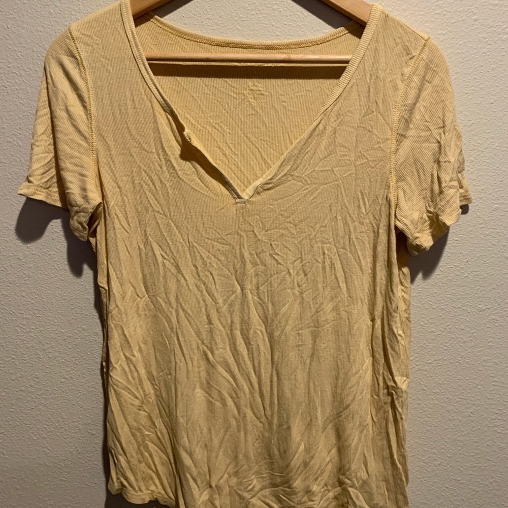 Tee